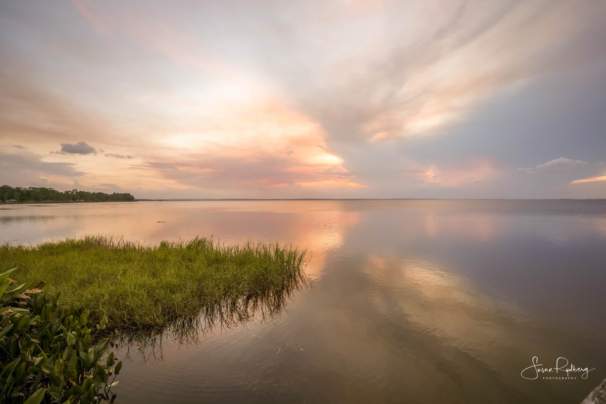 Serenity #calm #sunset #lake #reflections #photo #photography #photooftheday #Florida #tropics #tropical #balmy #Serenity