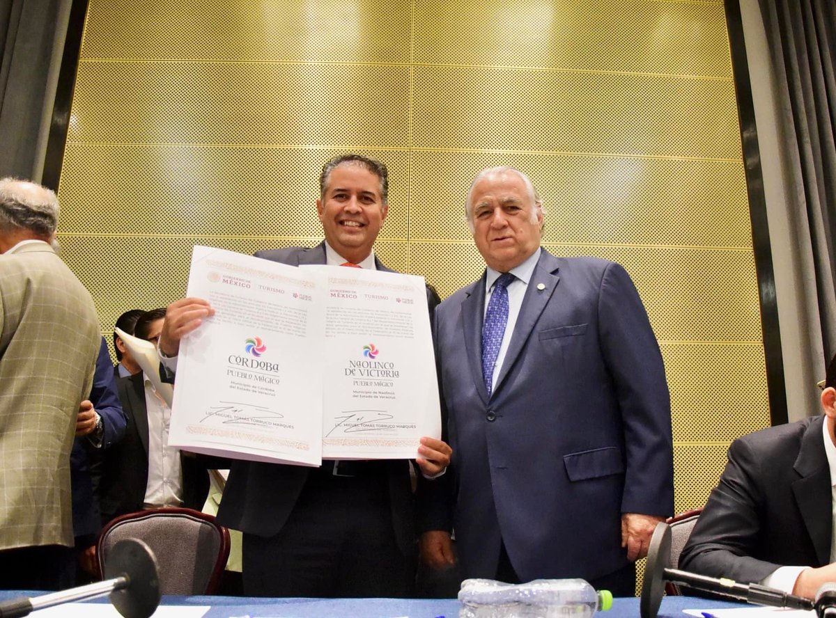 Felicitamos al equipo de  <a href="/SECTUR_Veracruz/">Secretaría de Turismo de Veracruz</a> y a su titular el Mtro. <a href="/ivanmtzolvera/">Ivan Martínez Olvera</a> a las autoridades municipales y sociedad de #Cordoba y #Naolinco que obtuvieron hoy la distinción de #PueblosMágicos que otorga <a href="/SECTUR_mx/">SECTUR México</a> encabezada por <a href="/TorrucoTurismo/">MiguelTorrucoMarqués</a> ¡enhorabuena! #Veracruz
