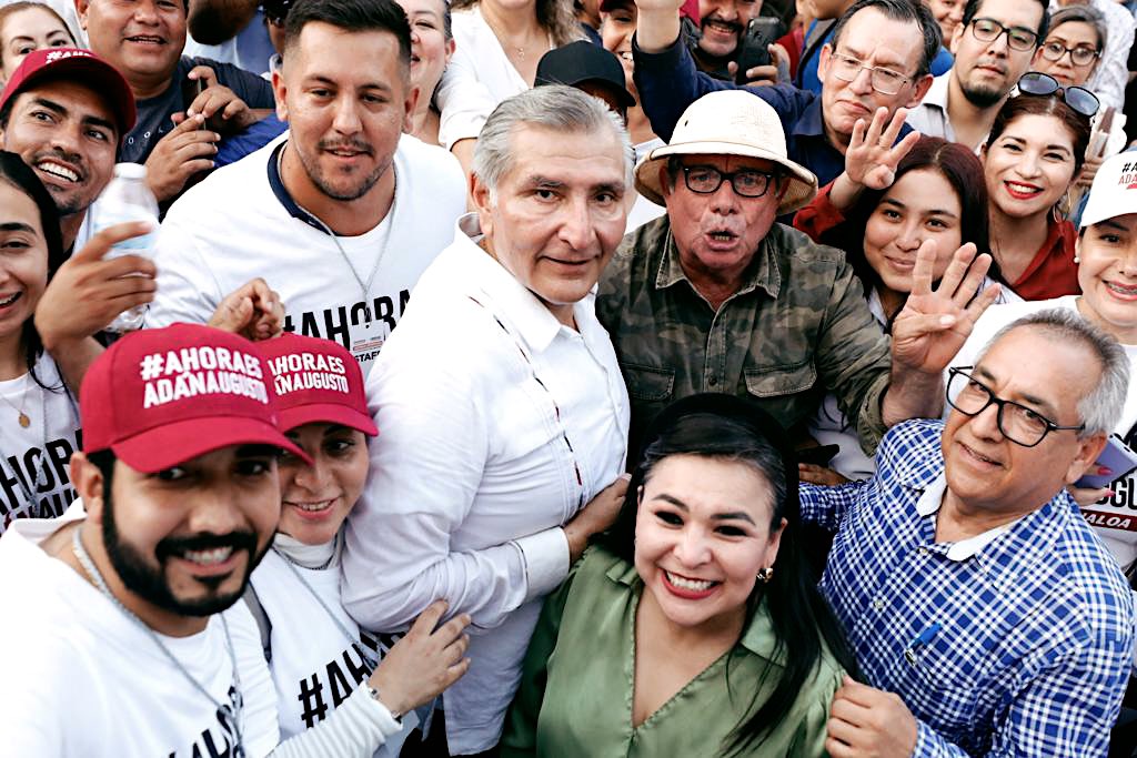 Fue un honor encontrarnos con la gente buena y trabajadora de Culiacán. En nuestro movimiento se privilegia la lealtad, la unidad y la generosidad. 

Somos un solo equipo cuando de defender al pueblo se trata. Aquí cabemos todas y todos los que queramos transformar a México.