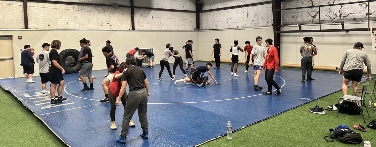 Wrestle_Nimitz's tweet photo. Completely humbled by the GROWTH and #ALLN mentality - full buy in.  Something big is brewing for the @NimitzVikings keep and eye out for #TheRaid @IISDAthletics @IrvingISD @Coach_M_A_Small @VikingDirector https://t.co/G4tNwiGb0v