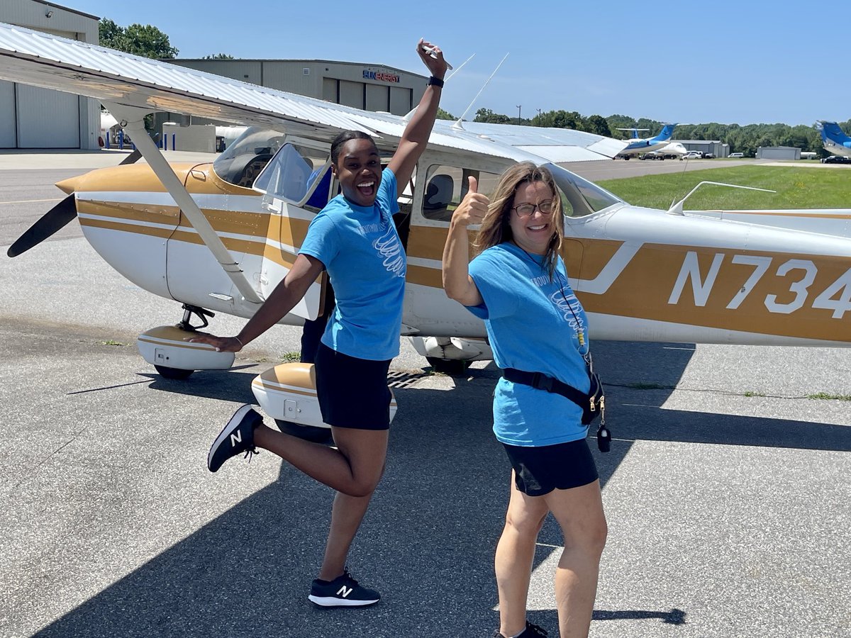 Debra Lester tweet media