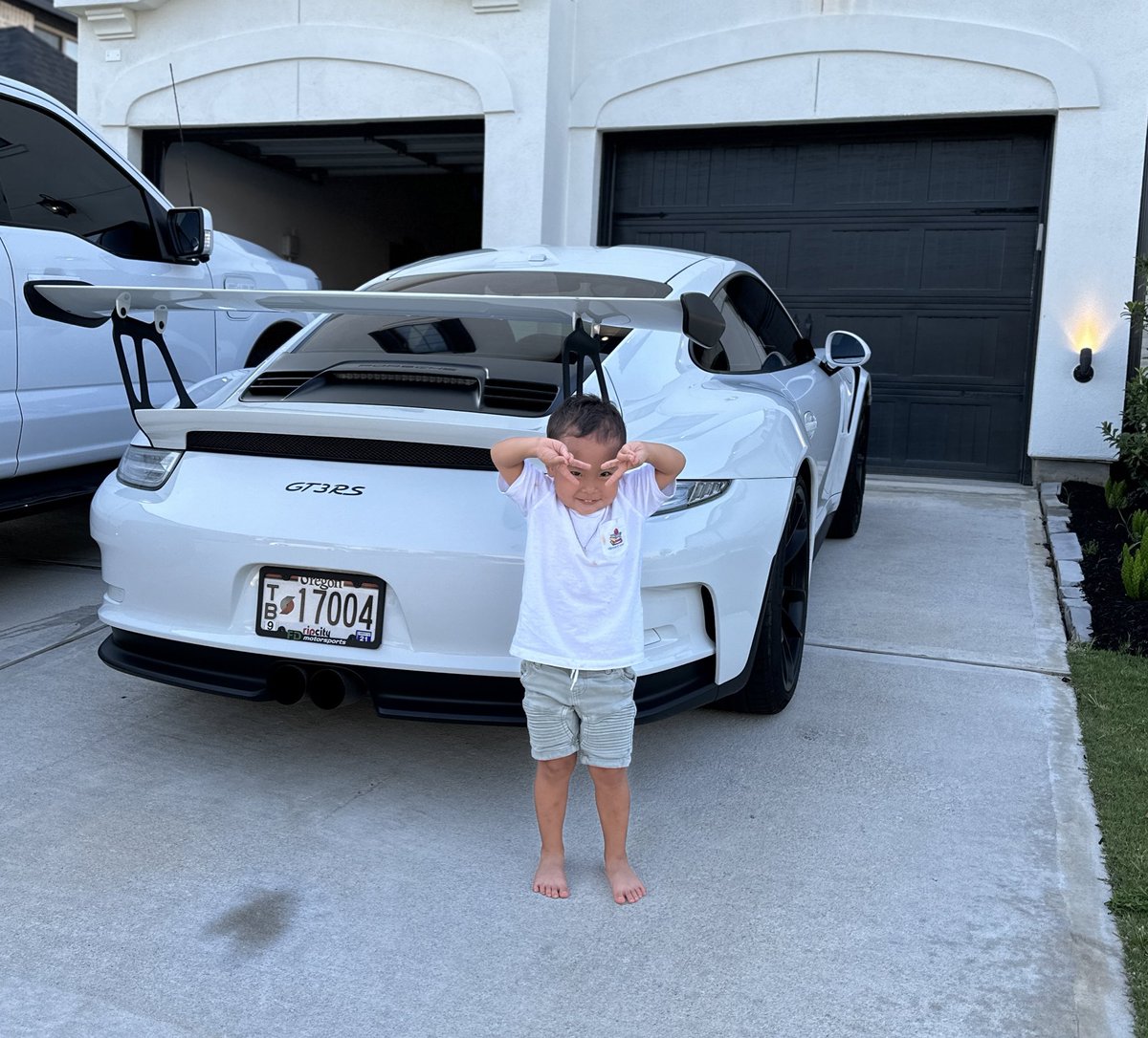 ThumblessCovert's tweet image. My baby boy turned 3 this month. He’s an absolute blessing 💚