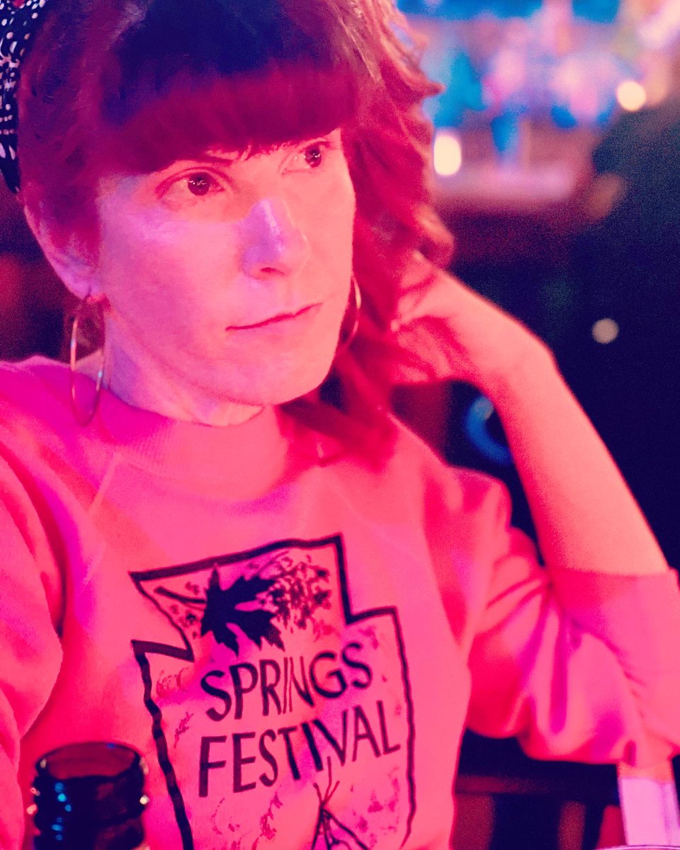 ✨🌕 ✨

📸 @cwflpodcast 

#gigimarieincasualwear #livemusic #photoofthephotographer #summernights #dcdiymusic #dcmusicians