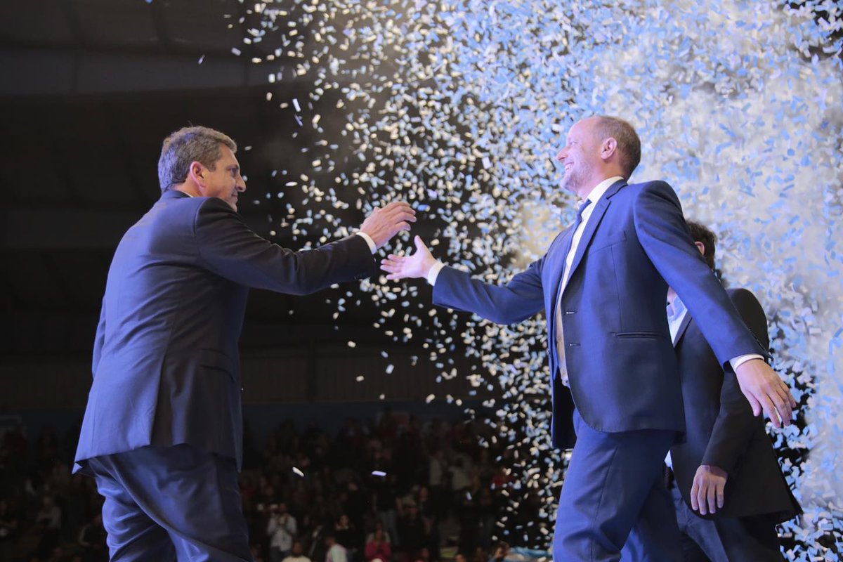 marinalesci's tweet photo. Es la @unionxlapatria 🇦🇷
 
Felicitaciones a nuestro precandidato a Intendente @fedeotermin y al precandidato a 1er Concejal y conductor del Peronismo Lomense @minsaurralde.

Es un orgullo para mí acompañarlos para seguir cumpliendo los sueños de nuestros vecinos y vecinas. https://t.co/gYmezi9a1Y