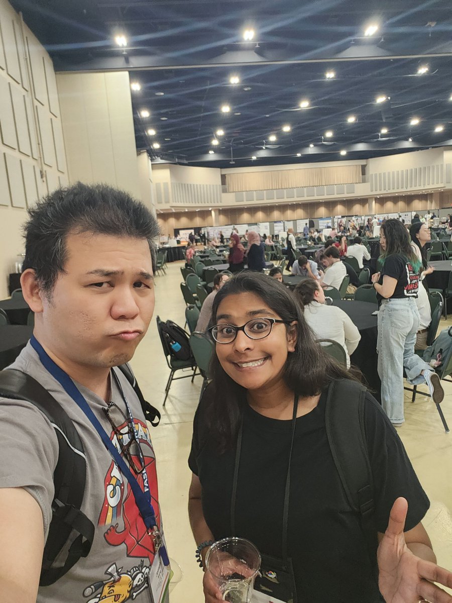 VirusEMLab's tweet image. Great to see previous mentor, current collaborator, and forever friend @TuliLab at #ASV2023 ! #alphavirus rocks, but team #HBV is superior!