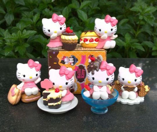 hello kitty dessert figures 💫