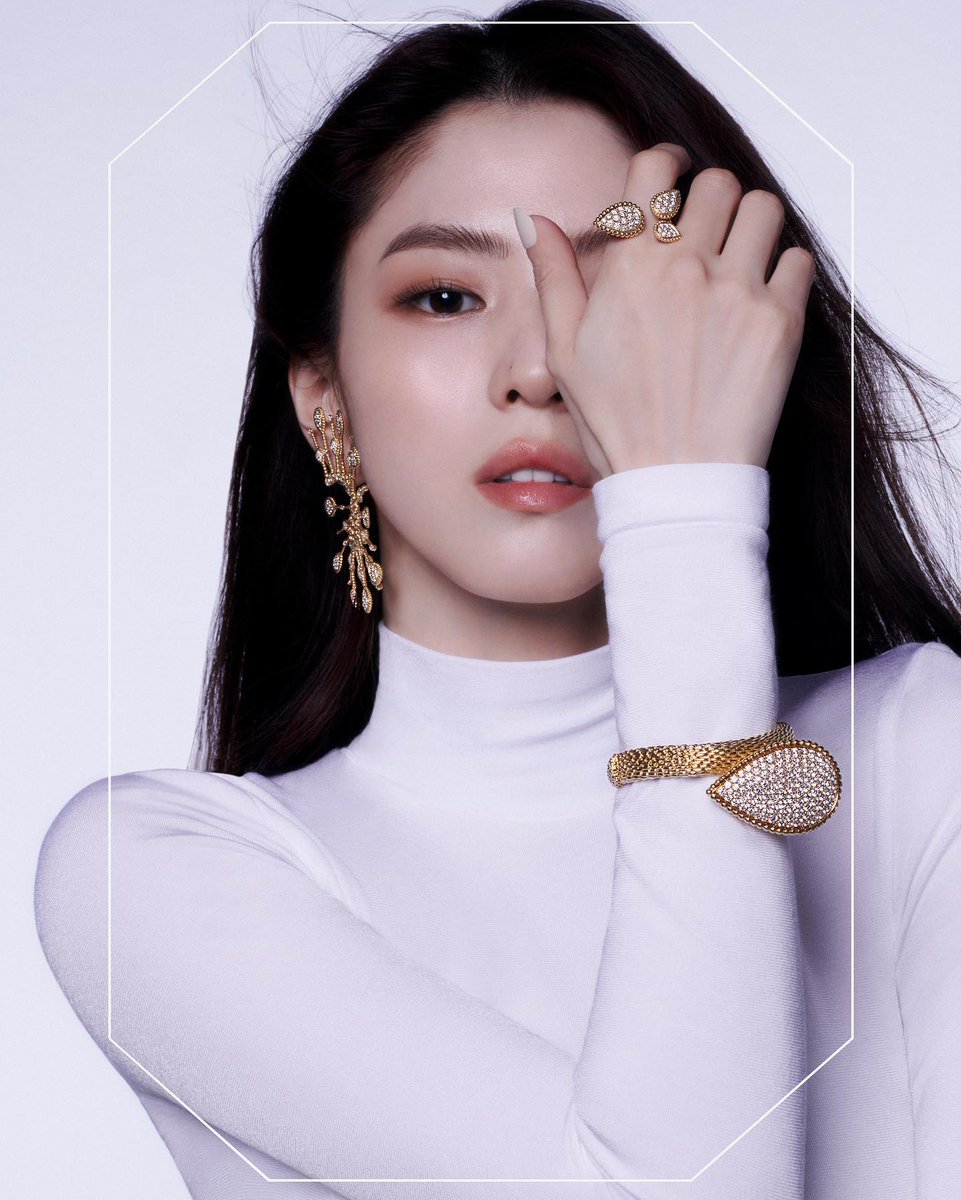 soheeHQ's tweet photo. [FHD] 2023 Han So Hee for @Boucheron - 2P (5504x6880, 5772x7217)

DL: https://t.co/YntY57DESW

#한소희 #HanSoHee https://t.co/rDvRQYyGXd