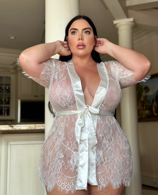 Sweet dreams 😴   https://t.co/FCE2tWsXzS https://t.co/fK3aZtaFBJ