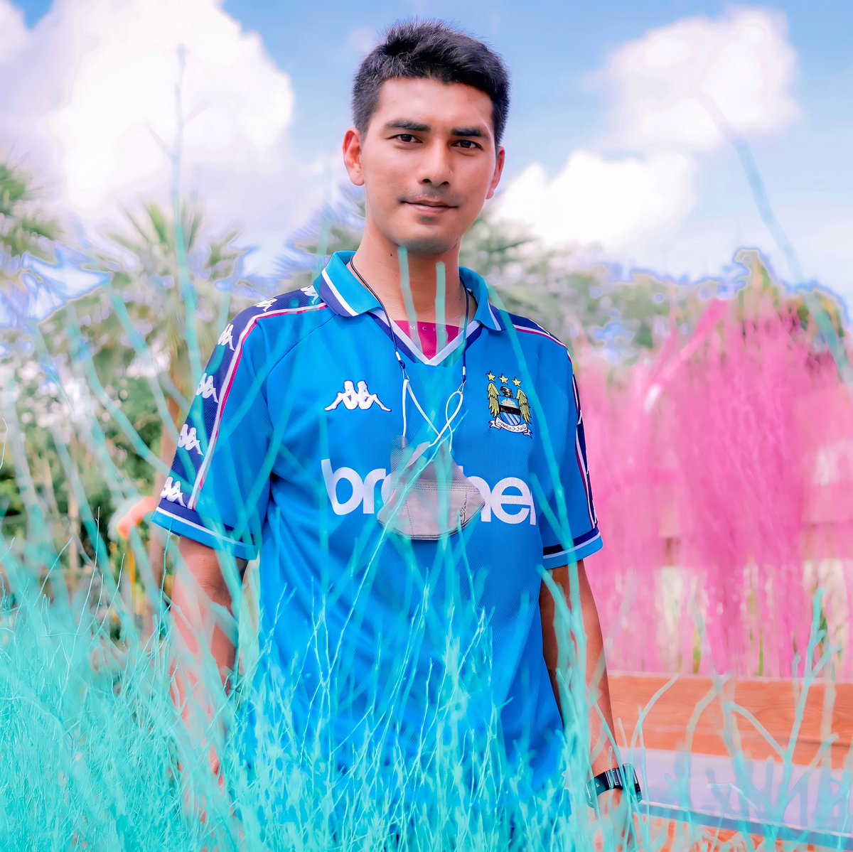 โสดสนิท...
แต่ถ้าจีบติดค่อยว่ากัน