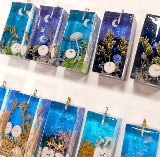 RT 🩷
서울 일러스트 페어 V.15 (R16/7.6~7.9) R16부스로 참여합니다.
 팔로우/알티해주신 2분을 추첨하여 서일페 초대권을 드립니다.! 
초대권 추첨은 7월1일 오후 6시에 하겠습니다😊