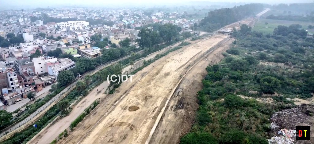 Urban Extension Road-II (UER-2) Sonipat Spur update.

PC: @DetoxTravellerr 

#Delhi #Haryana #Expressway #RingRoad

Page 1/2