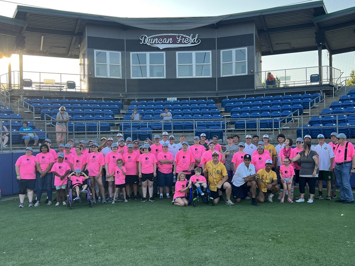 The Busters had a blast versus the Hastings Bambinos tonight at Historic Duncan Field. The community of Hastings is something the Busters mirror well; one family. We all support each other! #GoBusters