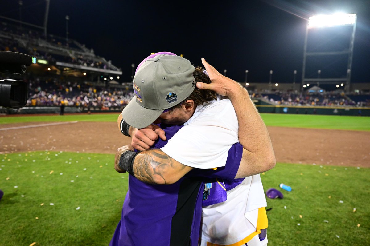 LSU Baseball tweet media