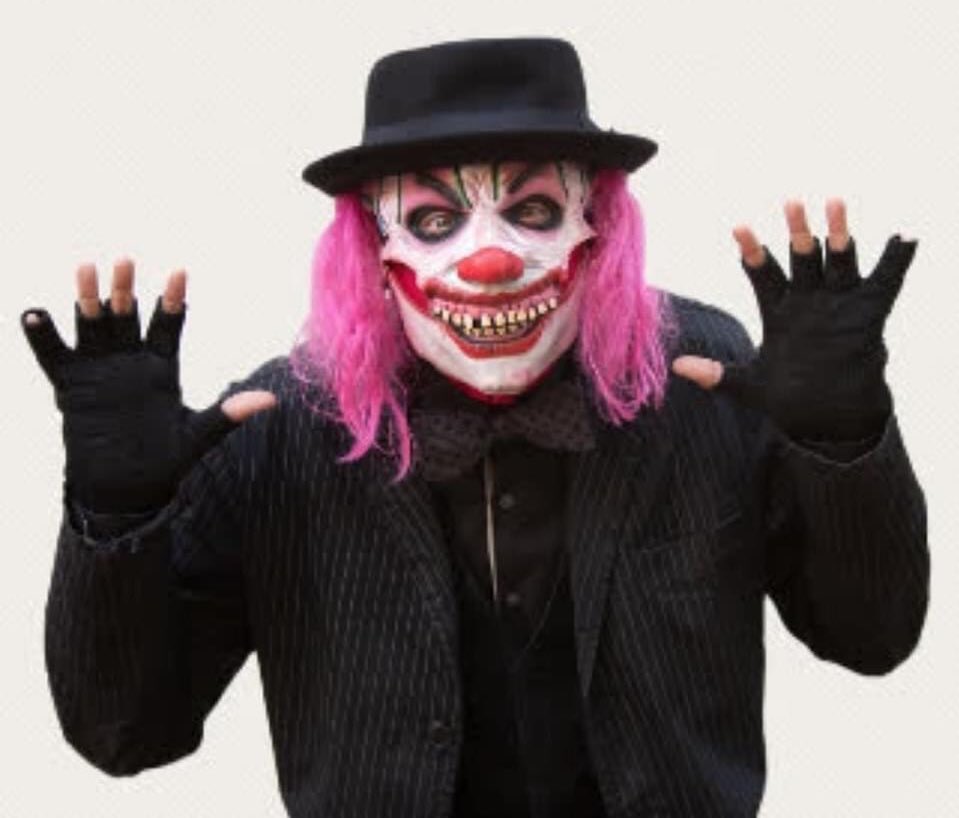 Compayaso1's tweet image. ¡Colapsaron!

Después de enfrentar una seria crisis de, salud, El Kompa Yaso reapareció en los escenarios, donde reconoció lo inevitable: sus riñones colapsaron.