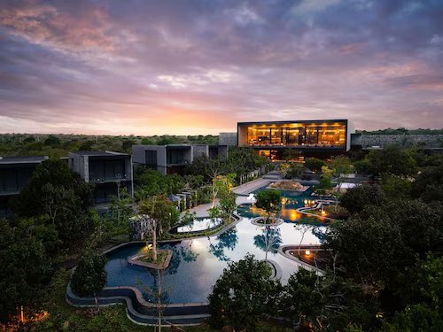 JNimalachandra's tweet photo. Hilton Yala looks ridiculously good 🥵 #SriLanka #Yala https://t.co/du2UA0Buzb
