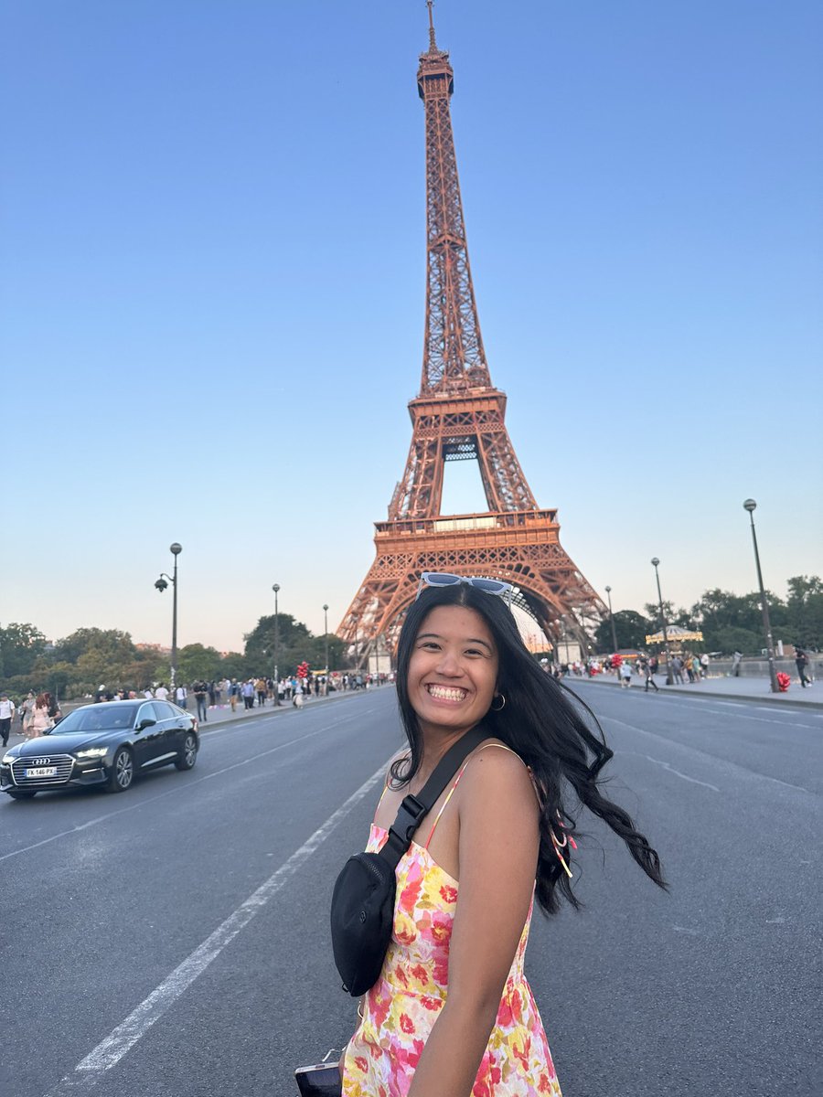 xoTrixy's tweet photo. literally living the life I’ve dreamt of 🥹 https://t.co/eb0J4Z0qXn