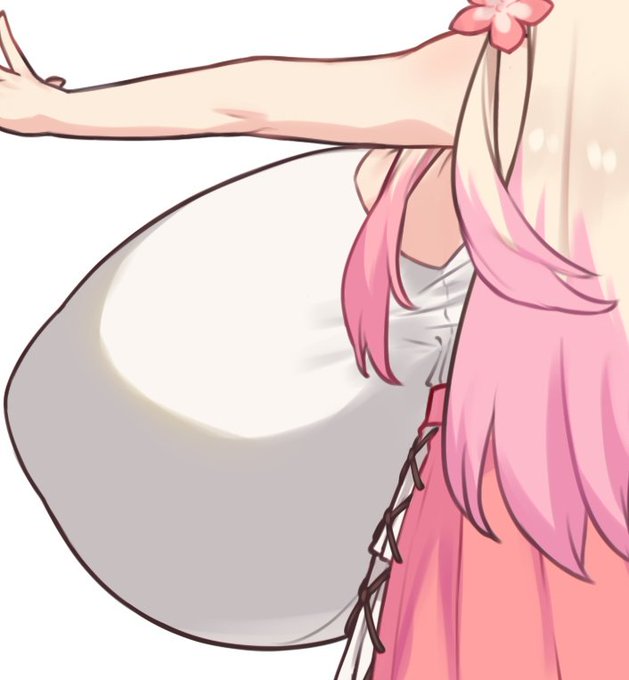 後ろから見ても大きさが分かるおっぱい好…うぉ…でっっっっっっっか………… 