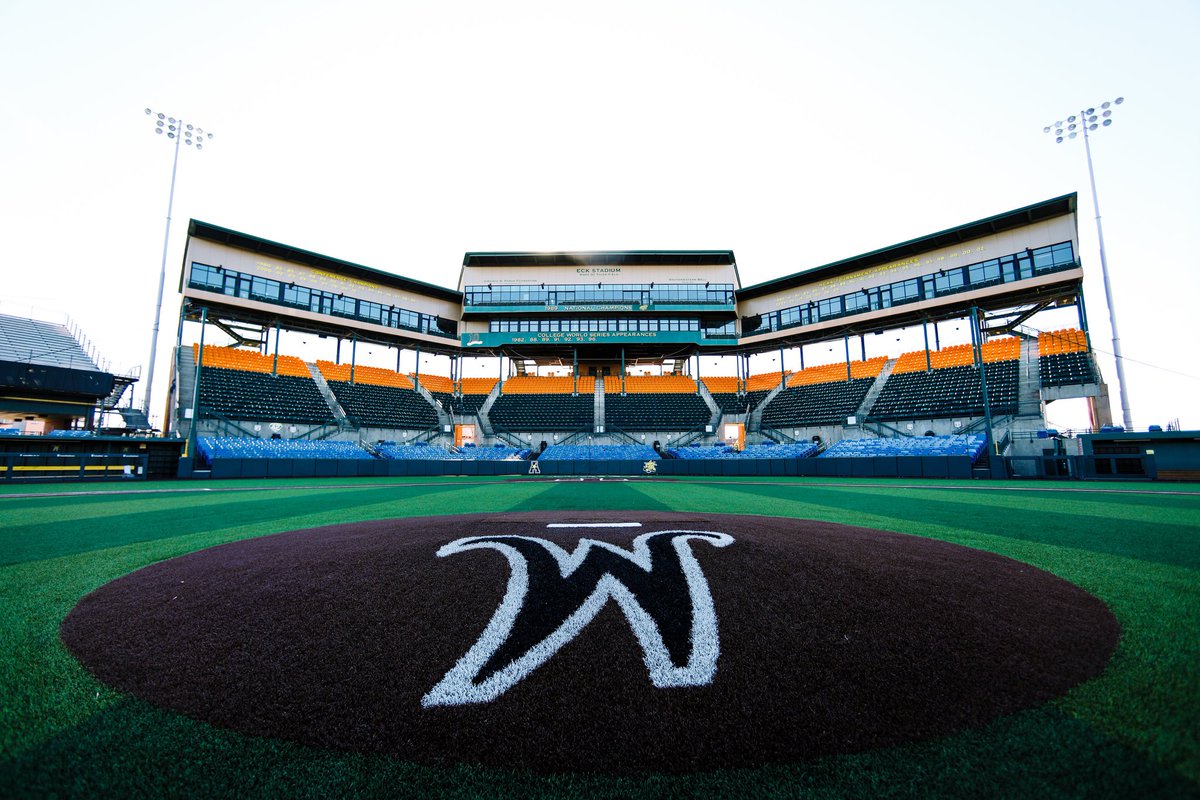 danielzanggg's tweet photo. After a great visit, I am blessed and excited to announce my commitment to further my athletic and academic career @GoShockersBSB . I want to thank @coachbriangreen @aclaggs10 @covercash5 for the opportunity to play for such an iconic program! #goshockers https://t.co/SDAoNRTyLo