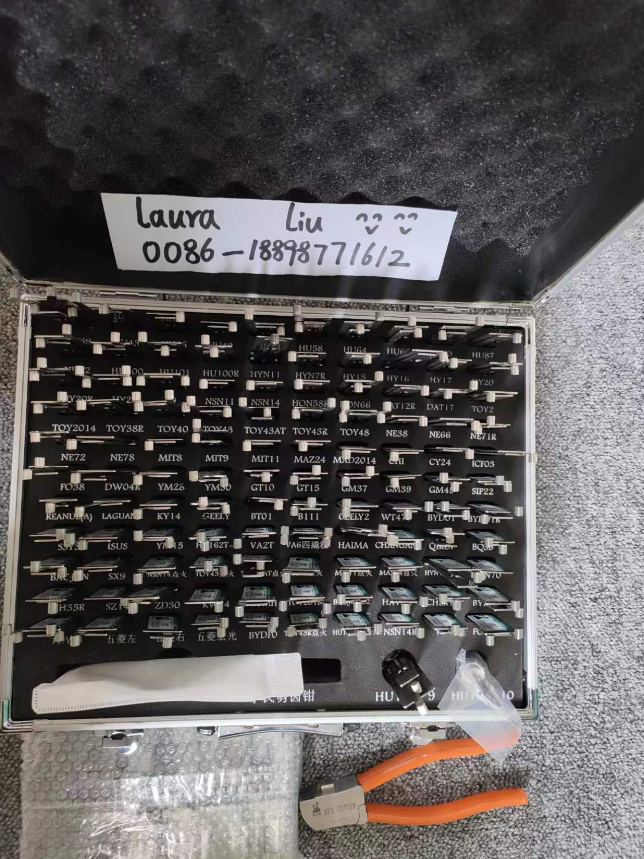 Laura Liu on X: Original #Lishi tools complete kit 110PCS 2-in-1 lock pick  decoders full set all in one case & Mr Li original Lishi 32pcs kit auto car  door opening tool