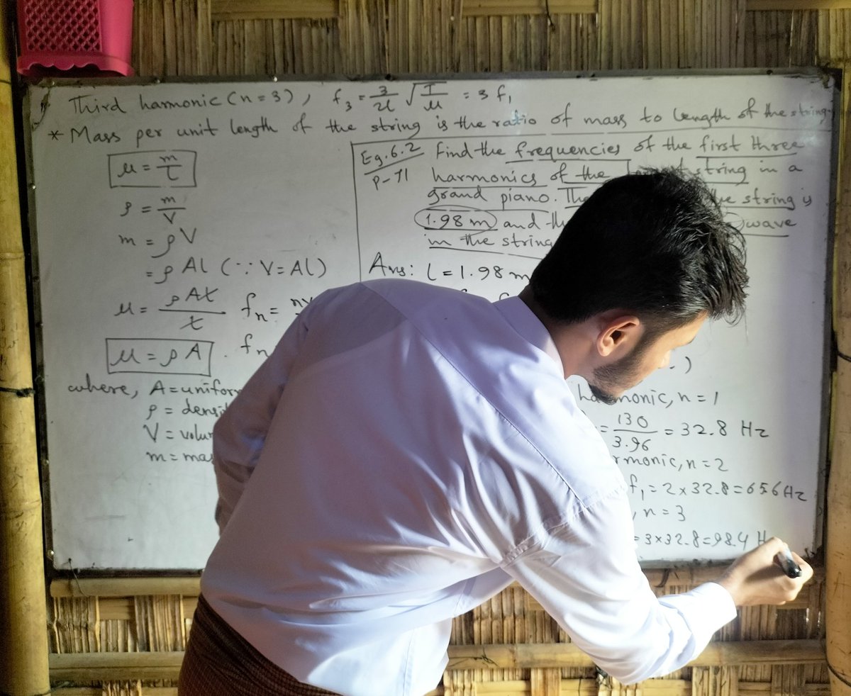 shweplus16's tweet photo. Grade 11 Physics (Chapter 6)
@mdahn2d https://t.co/DEwlWzOCZo