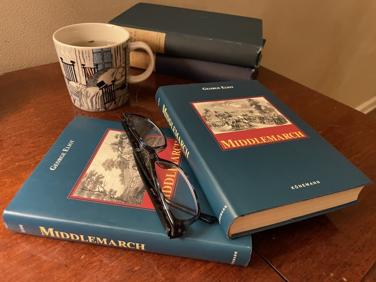 I have quite a sense of accomplishment: I have finished Middlemarch, at last! And, of course, it is a masterpiece. 

#GeorgeEliot
#amreading