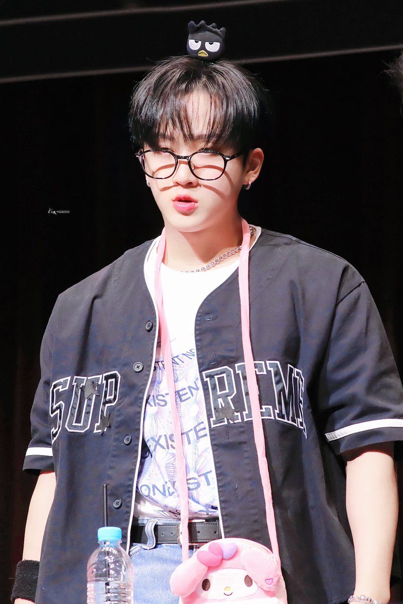 [#CHANGBIN]

(~•3•~)

#StrayKids #창빈