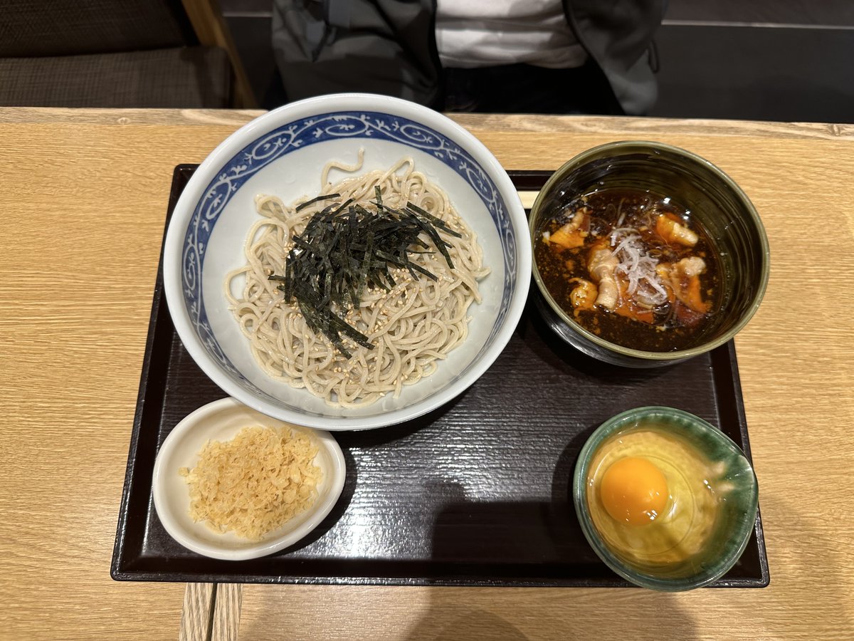 EllieJapan2022's tweet image. Japanese noodles Soba lunch with my love, such a sweet time though!

#Japanese #familytime #dipping #Sobanoodles #dineout #neighbor #TokyoDomeCity #latelunch