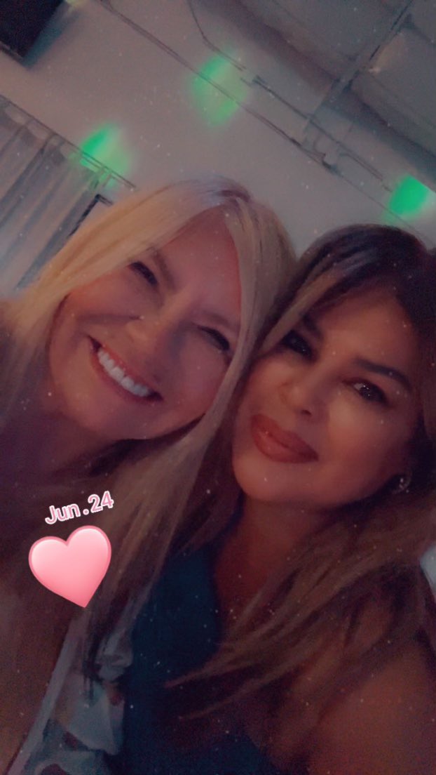 SANDYLUTHI's tweet photo. My best friend https://t.co/tsQKG3pNm4