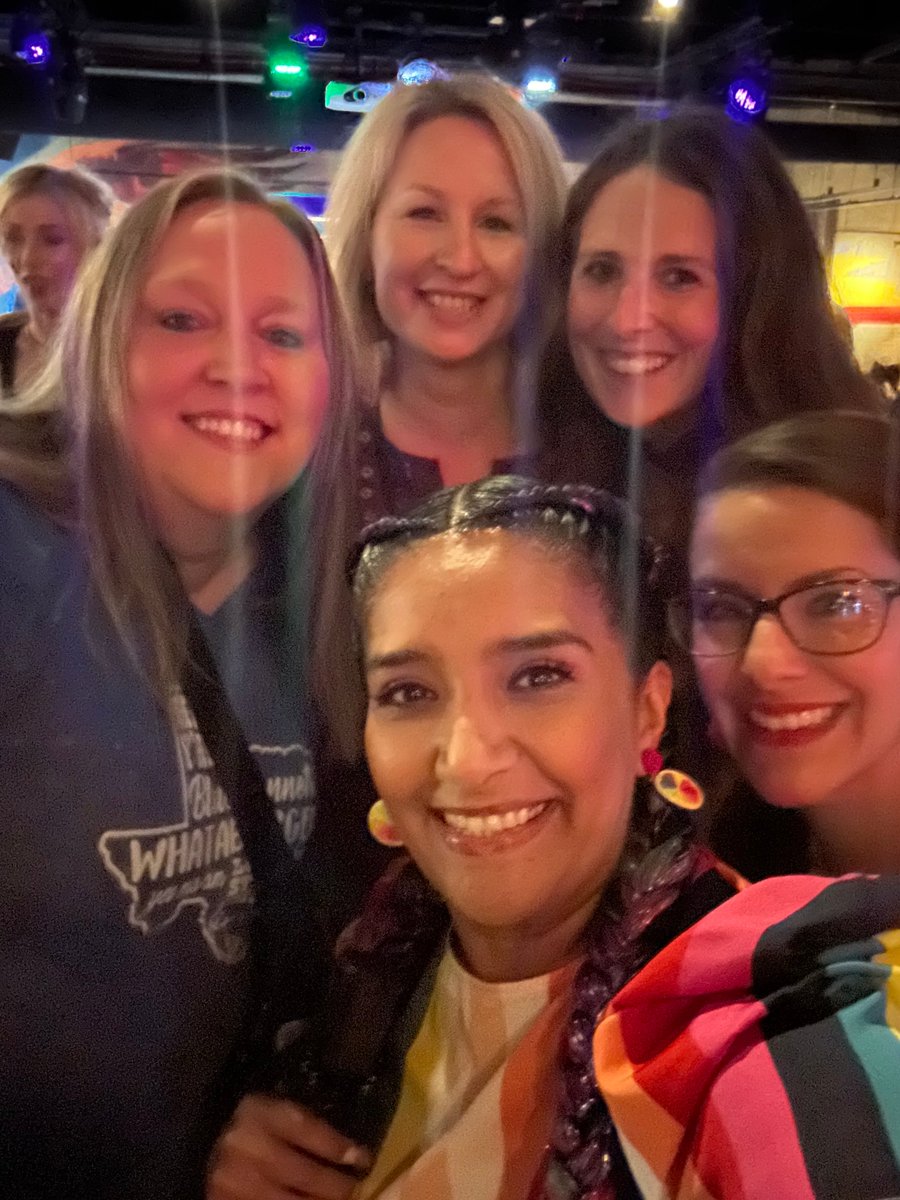 ROCK STARS - FIESTA !! @LibrarianLopez @TxTechChick @techamys @misty2shea @mrsjones72812 #ISTELive @wakelet #wakeletwave