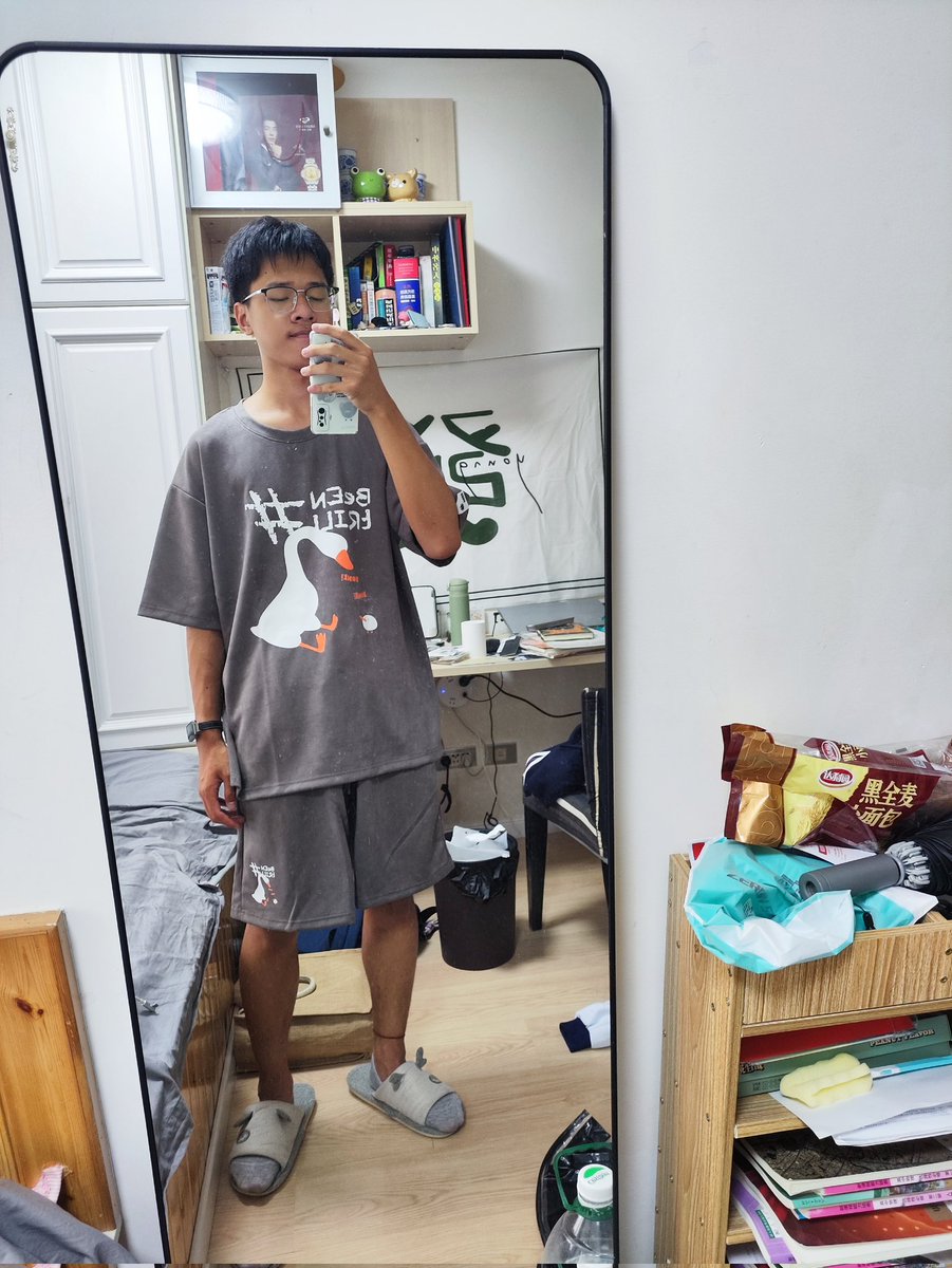 小昊今天吃什么🤔 tweet media