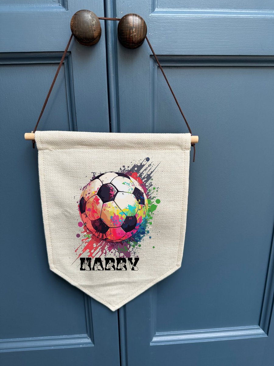 Hitcreations4u tweet media