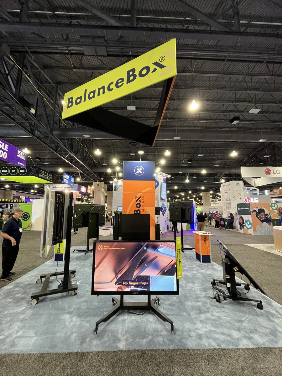 The first day at #ISTELive23 was awesome! The BalanceBox and e-Box booth 1928 is ready for day 2: see you on Tuesday?!

#interactivedisplays #heightadjustablemounts #k12 #edtech @BalanceBox_eBox