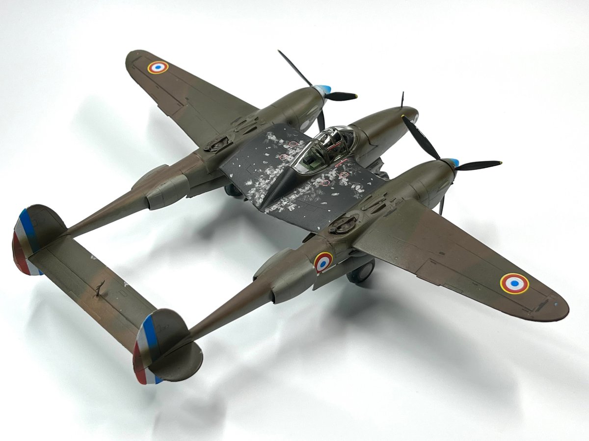 gnose19's tweet photo. しんさくです♪
RSモデルス 1:72
F-5A ライトニング
”サン=テ��ジュペリ ジャンヌ号”
GR II/33 イタリア 1944年5月
#RSmodels
#ハセガワ https://t.co/Jtm1qvekT6