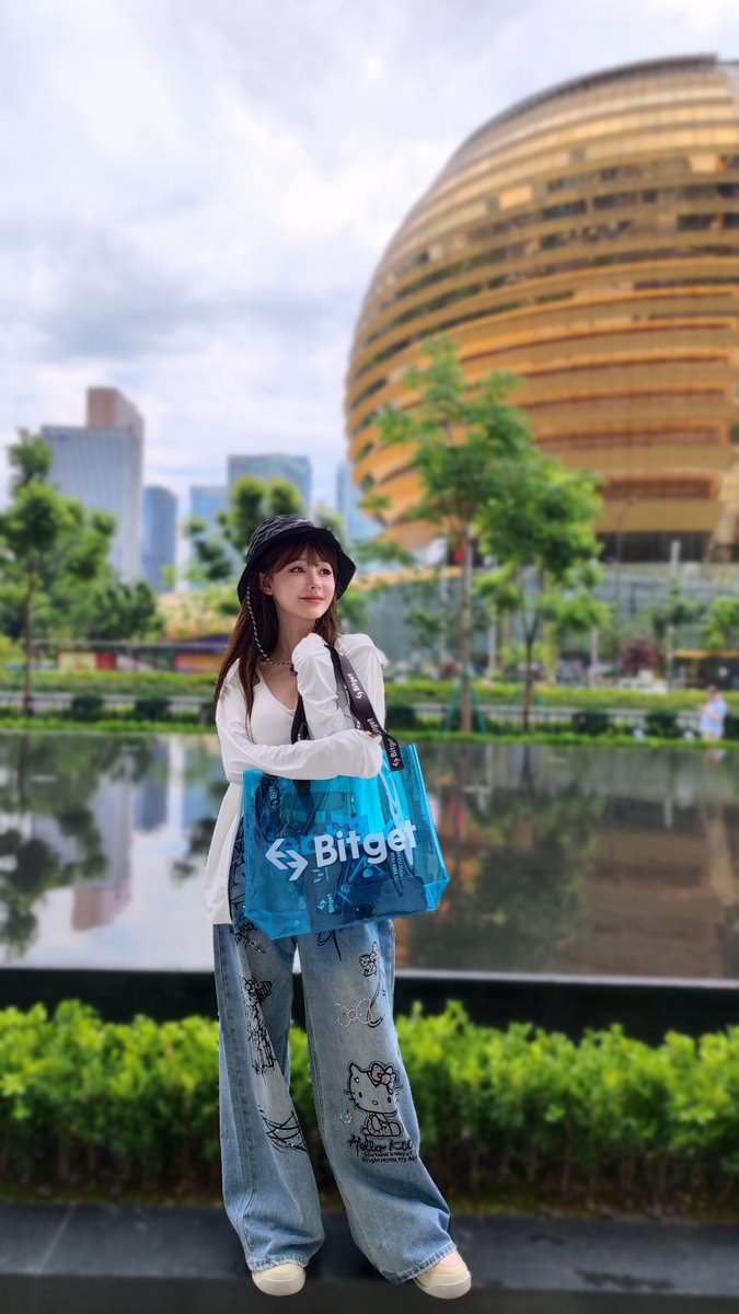 夏天到了 要和我一起出去玩吗？😉
Bitget3⃣️套夏日礼盒  大派送‼️

毒辣的太阳也不怕 防晒套装@Bitget_zh 已经给我们准备好啦 快来跟我穿同款叭😋

💥关注@Web3Nina  @Bitget_zh  @iPolloCN 并转发点赞此推文  随机抽取3位小宝贝子
⏰开奖时间 ：6月28日15点（UTC+8) https://t.co/LuxIYjzRar