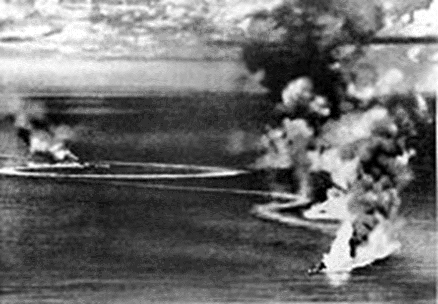 MHS_NSW's tweet photo. Sinking of HMS Cornwall and HMS Dorsetshire to the southwest of Ceylon, 5 April 1942.

Relates to our next lecture, 10:30AM on Saturday, 1st July 2023 at Anzac Memorial Hyde Park, Sydney CBD. Historian of British naval power Angus Britts will speak on The Singapore Strategy: A Century of Warning. More details here:

https://t.co/3ogl4I2iUE

#Sydney #NSW #nswpol #history #WW2