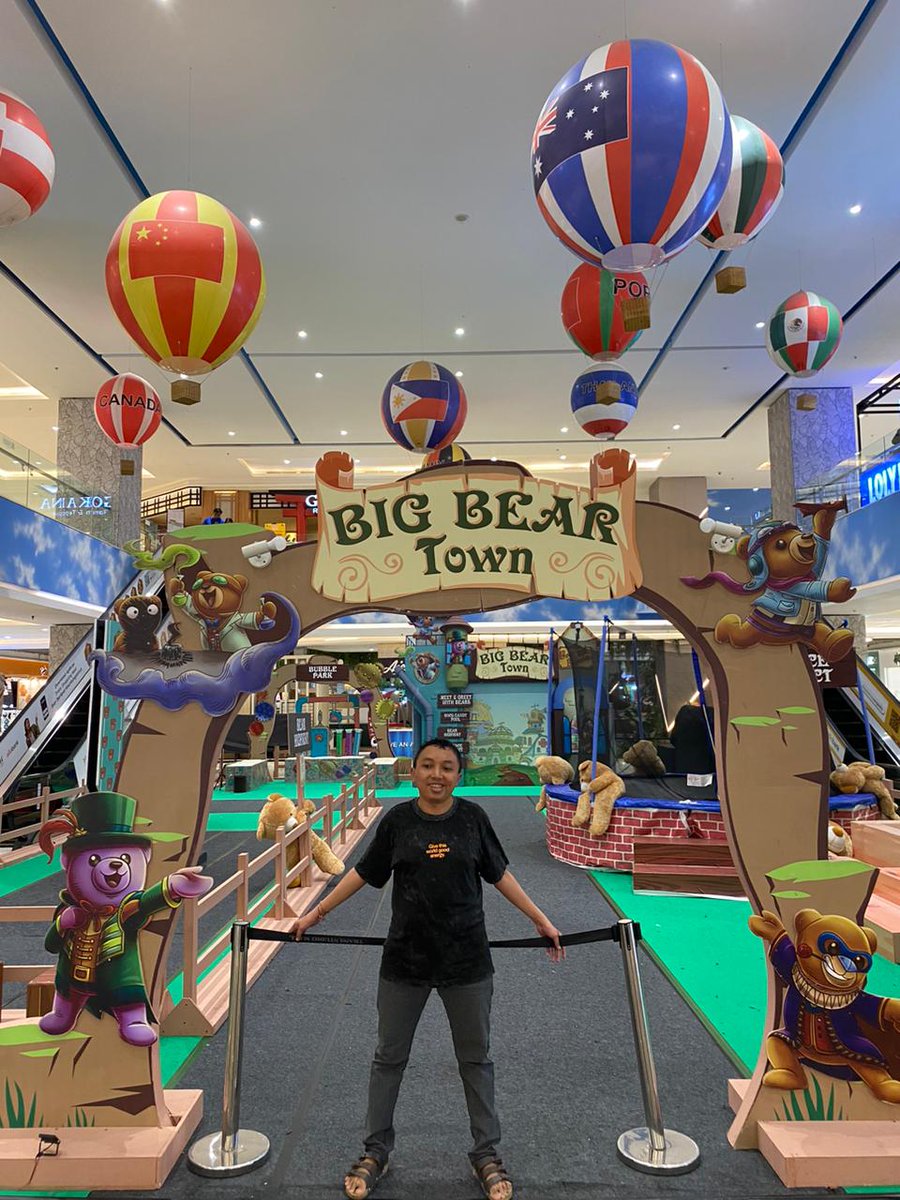 PutuSopi's tweet photo. #Transstudiomallbali https://t.co/8XNdyO0gWX