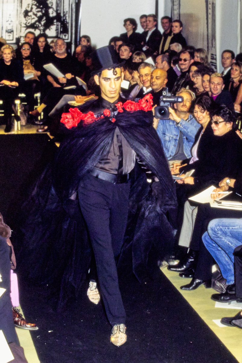 thatadult on Twitter: "in jennie cousins’ flesh and fabric, she