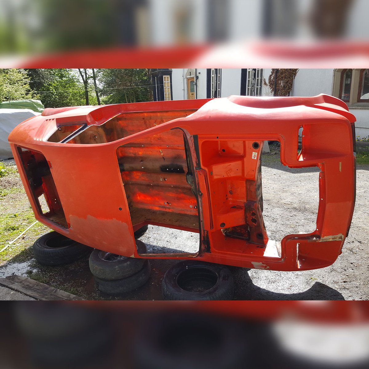 70sResto's tweet image. Time to get the #Midas #MkII a little cleaner. 🧽 After a thorough clean using traffic film remover and jet wash, it will be ready for the next step in the restoration process.  #MiniMidas #CarRestoration #ClassicCar #ClassicCarRestoration #AutoRestoration #CarEnthusiast