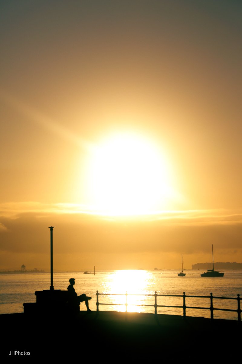 PicsNClicks's tweet photo. #sunrise #ocean #Canon #canonphotography #photography #photo #photographylovers
#artist #photooftheday https://t.co/BlbOm9UdG6