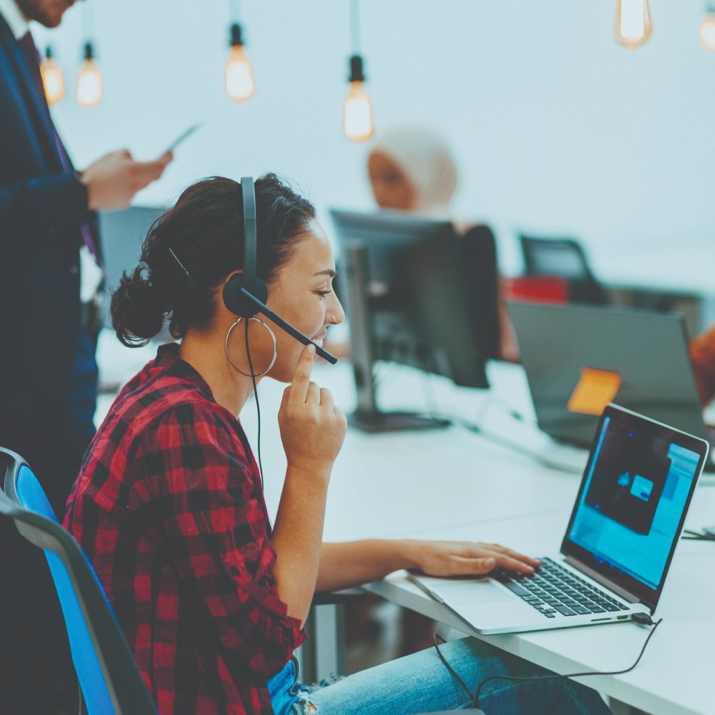 Reliablecommu's tweet image. The Impact of Outbound Telecalling Services on Your Business

Read More- reliablecommunication.co.in/the-impact-of-…  

#TelecallingTransformation #BoostYourBusiness #TelecallingSolutions #CustomerConnection #SalesSuccess #BusinessGrowth  #Reliablecommunication