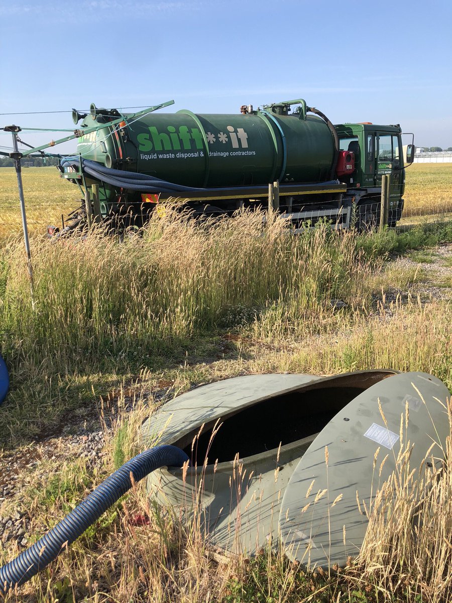 shiftituk's tweet image. We’re busy busy busy #emptying #septictanks and #treatmentplants in #Preesall, #Preston, #Wigan and #Longridge today.

Call us on 01772 864987, email info@shiftituk.com, or visit our website shiftituk.com for more information