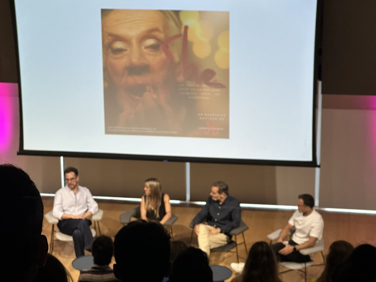 Los clichés de los colectivos nos han llevado a comunicaciones nicho. Quizás la receta para salir de ahí está en “normalizar” su presencia en la comunicación. 
#CreateToChange