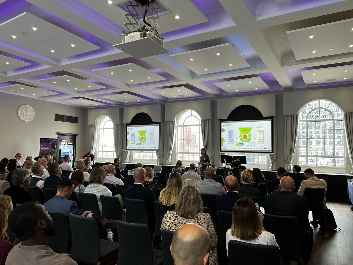 Professor Stephen Jarvis, Professor Karl Dearn and Henriette Lyittle-Breukelaar (Chief Executive Officer of @GBSLEP showcase the results and outcomes of the ERDF projects.

✅£8.3 million in funding
✅ 1,800 SMEs supported
✅135 visionary products to market
✅Levelling-up jobs