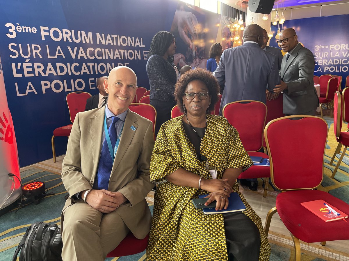 grant_leaity's tweet photo. Félicité Tchibindat, la Directrice Régionale par intérim de @UNICEFAfrica, participe au 3ème forum national sur la vaccination et l'éradication de la #polio en RDC. #RDCForumVaccination https://t.co/L1v1QBuBEq