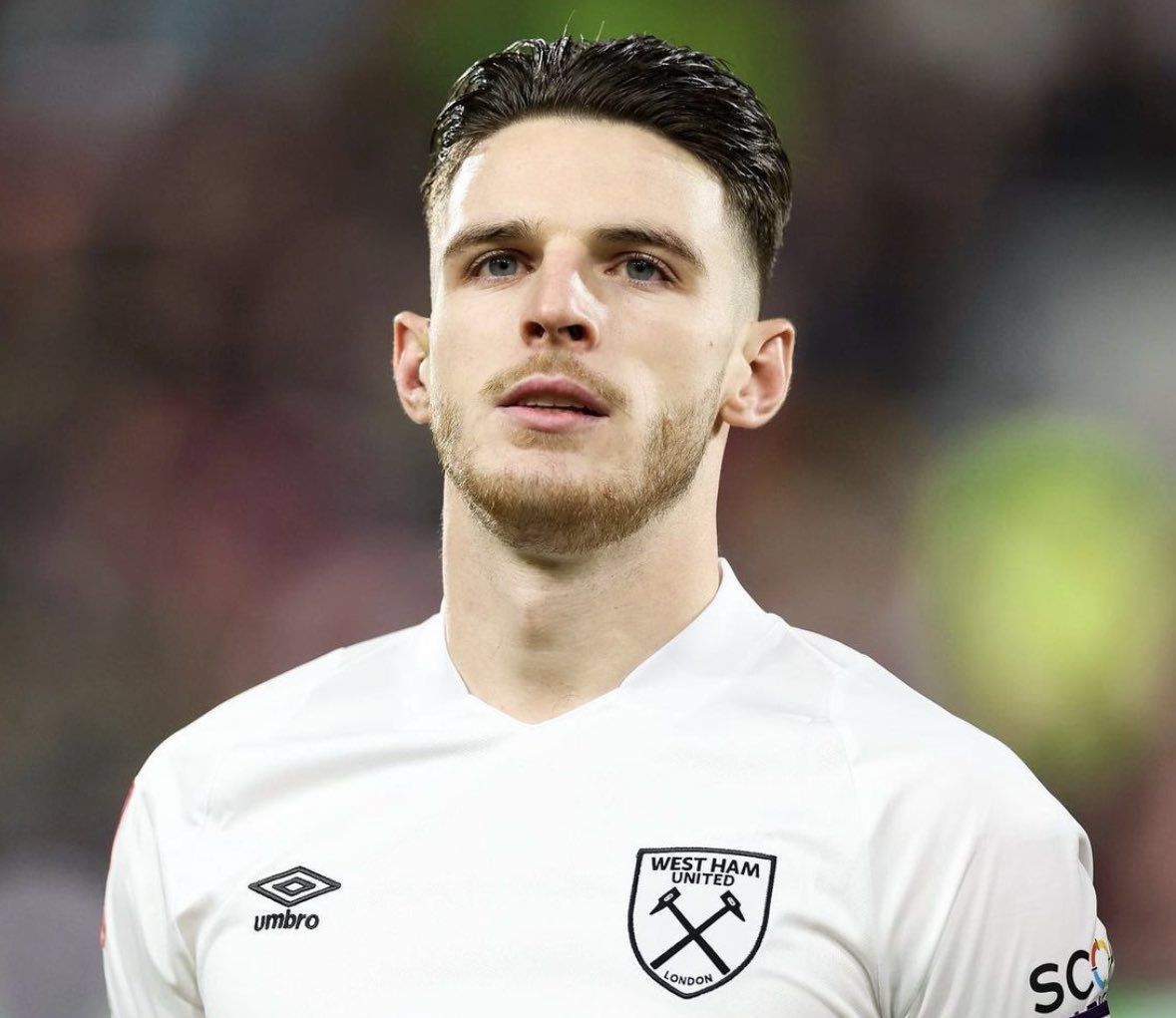 West Ham rejected Manchester City’s proposal for Declan Rice as they know Arsenal will also bid again for more than £90m total package. Plan has been clear for days. 🚨⚪️🏴󠁧󠁢󠁥󠁮󠁧󠁿

More to follow as Arsenal third bid is expected soon but Manchester City remain in the race.