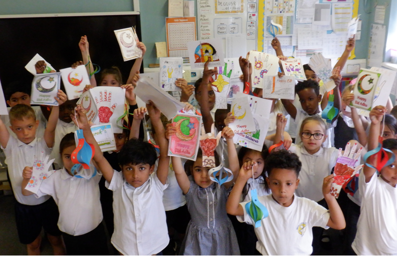 Delphinus class used lots of different lots materials and their art skills to design Eid celebration cards!!