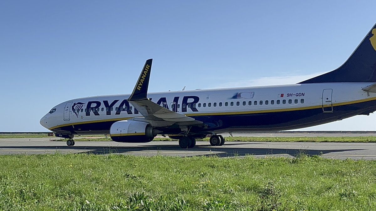 ✈️ Nei primi 3 mesi dell'anno gli arrivi turistici dai mercati collegati dai nuovi voli <a href="/Ryanair/">Ryanair</a> (Belgio, Irlanda, UK e Romania) sono cresciuti 3 volte più della media, generando 6,5 milioni di euro di spesa turistica addizionale in Liguria. Più info ➡️ airport.genova.it/ryanair_boom_t…