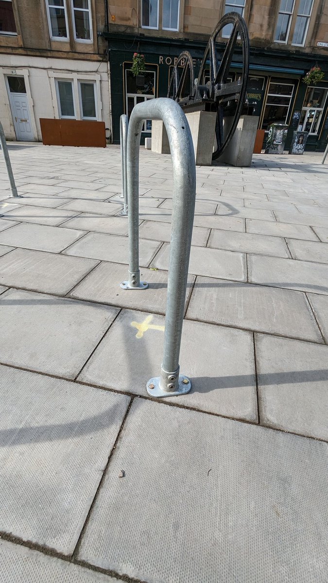 Edward Tissiman tweet media