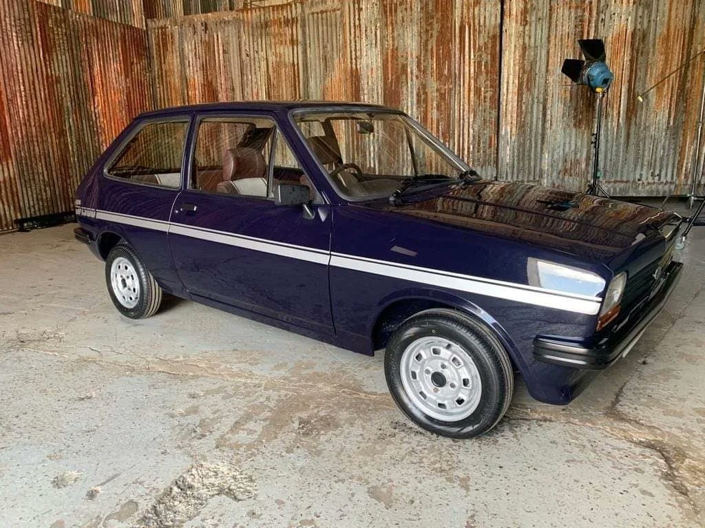 StolenOSFs's tweet image. Blue mk1 #Ford #Fiesta #JBY10V #STOLEN #Pontefract North Premier Inn c3am 27/06/23 #stolenosfs car was to feature on @wheelerdealers TV show as star attraction at a show today. @mikebrewer @MrsMBrewer @MrNeilThomas @WestYorksPolice @syptweet @NYorksPolice @LeedsNews @BBCYorkshire