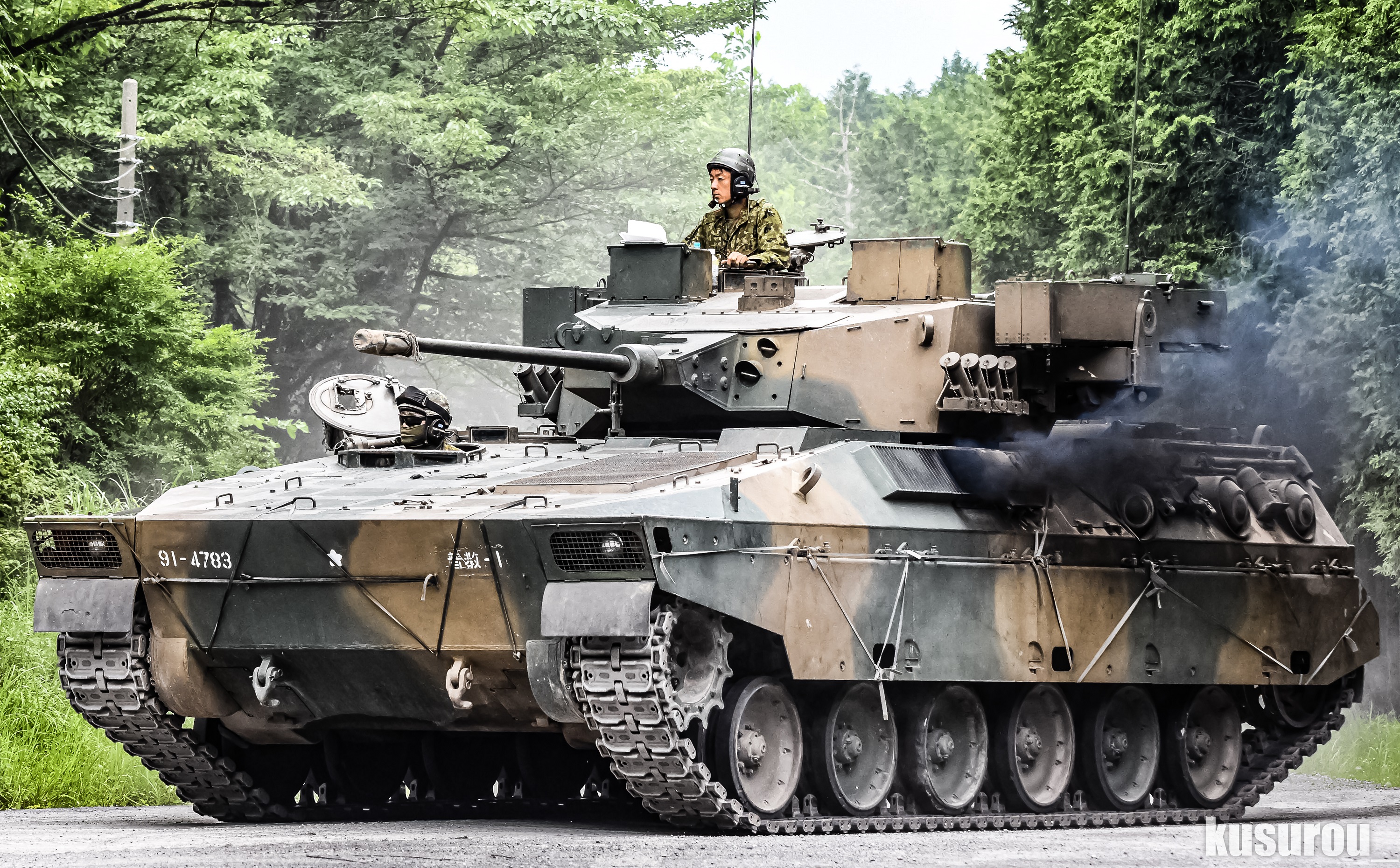 激レア物❗大箱✨戦国自衛隊✨89式装甲戦闘車 ✨激レア、アイテム入り✨新品 89式装甲戦闘車 1/35スケール （Amazon | 1/35 陸上自衛隊 89式
